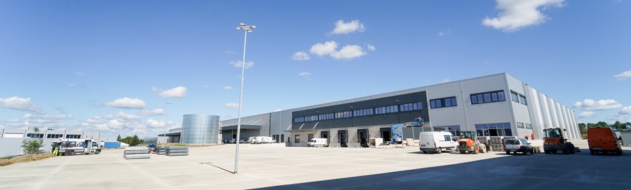 Wolfsburg – Logistikzentrum mit Gefahrstofflager und Außenlager für Volkswagen